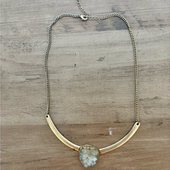 Jewelry - Gold and Blue Stone Pendant Boutique Necklace